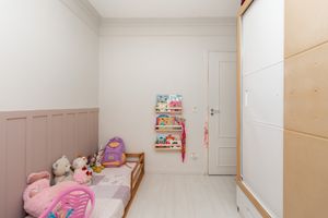 Image 19 - 923508