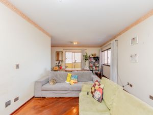 Image 8 - 923517