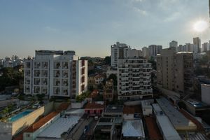 Image 19 - 923522
