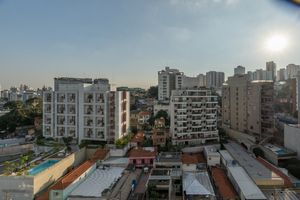 Image 9 - 923522
