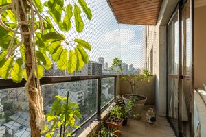 Image 8 - 923522