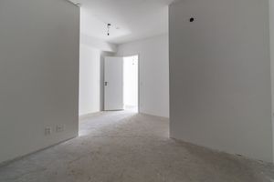 Image 33 - 923523