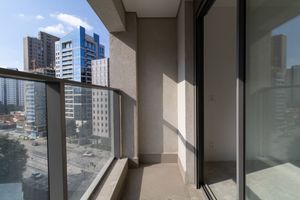 Image 29 - 923523