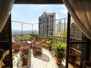 Image 8 - 923531