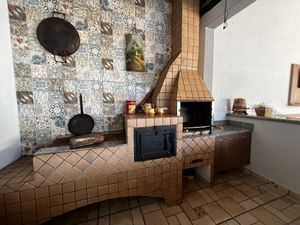 Image 28 - 923533