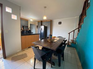 Image 10 - 923539