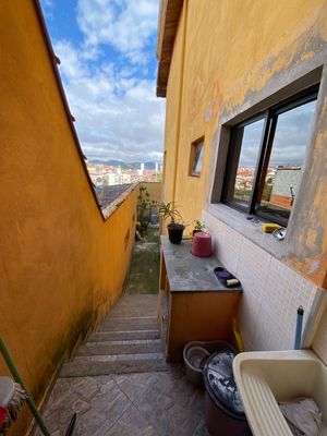 Image 16 - 923539