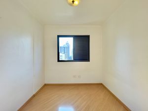 Image 30 - 923540