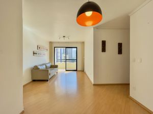 Image 3 - 923540