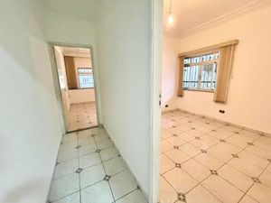 Image 7 - 923541