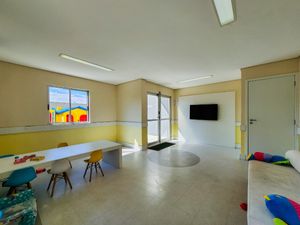Image 32 - 923542