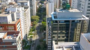 Image 41 - 923543