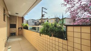 Image 6 - 923548