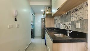 Image 15 - 923548