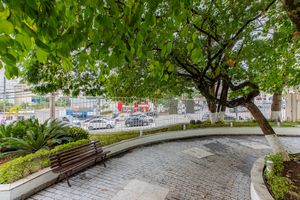Image 38 - 923554