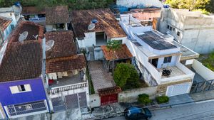 Image 7 - 923556