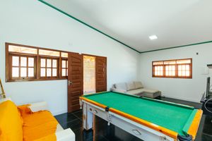 Image 4 - 923559