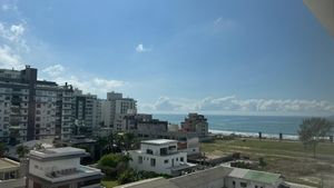 Image 5 - 923560