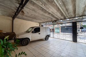 Image 16 - 923566