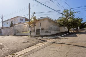 Image 39 - 923572