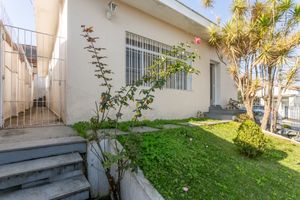 Image 3 - 923572