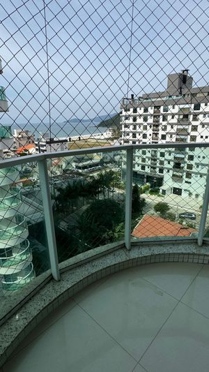 Image 6 - 923575