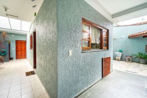 Image 37 - 923584