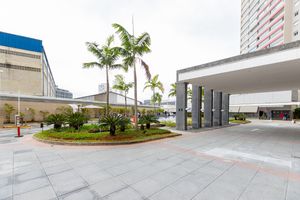 Image 22 - 923587
