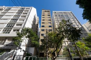 Image 37 - 923592