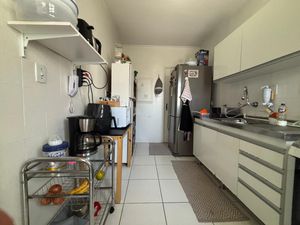 Image 13 - 923603