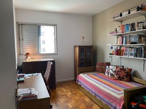 Image 8 - 923603