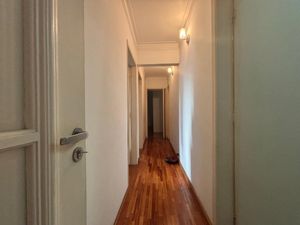 Image 6 - 923605