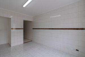 Image 25 - 923606