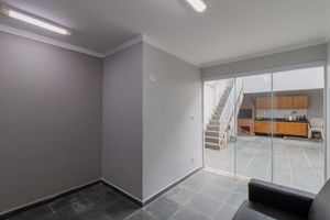 Image 35 - 923606