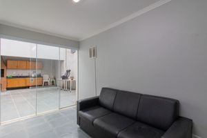 Image 34 - 923606