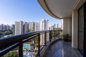 Image 5 - 923610