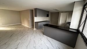 Image 15 - 923615