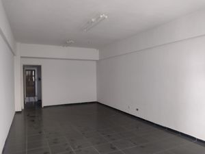 Image 7 - 923616