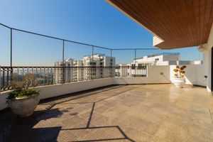 Image 8 - 923617