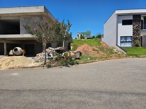 Image 6 - 923622