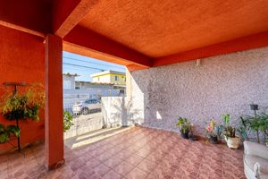 Image 44 - 923626