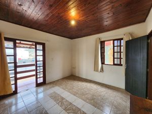 Image 23 - 923638