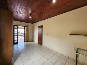 Image 16 - 923638