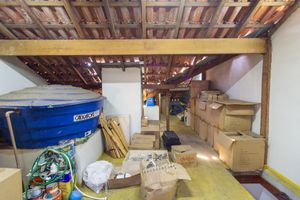 Image 32 - 923641