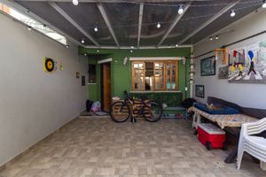 Image 42 - 923641