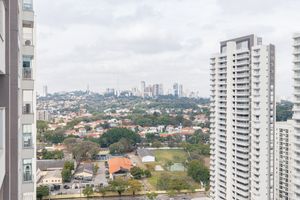 Image 31 - 923648