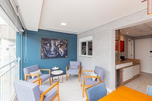 Image 21 - 923648