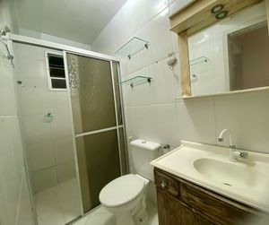 Image 5 - 923651