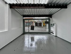 Image 66 - 923652