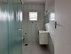 Image 29 - 923652